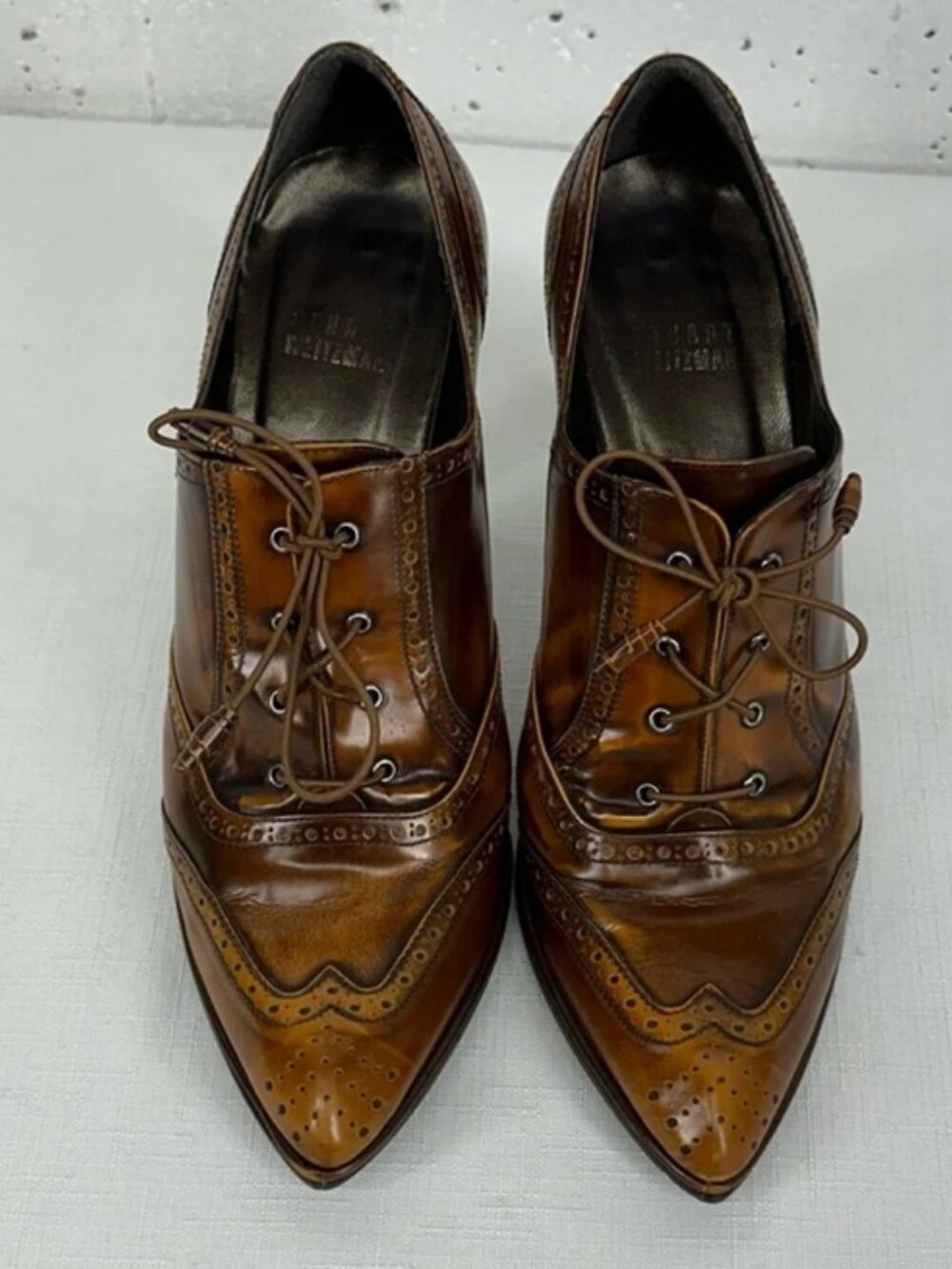 Stewart Weitzman Women’s size 7 Brown Leather Oxford Heels - Picture 3 of 5
